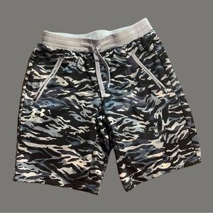 Under Armour Youth Large Loose Shorts Blue Gray